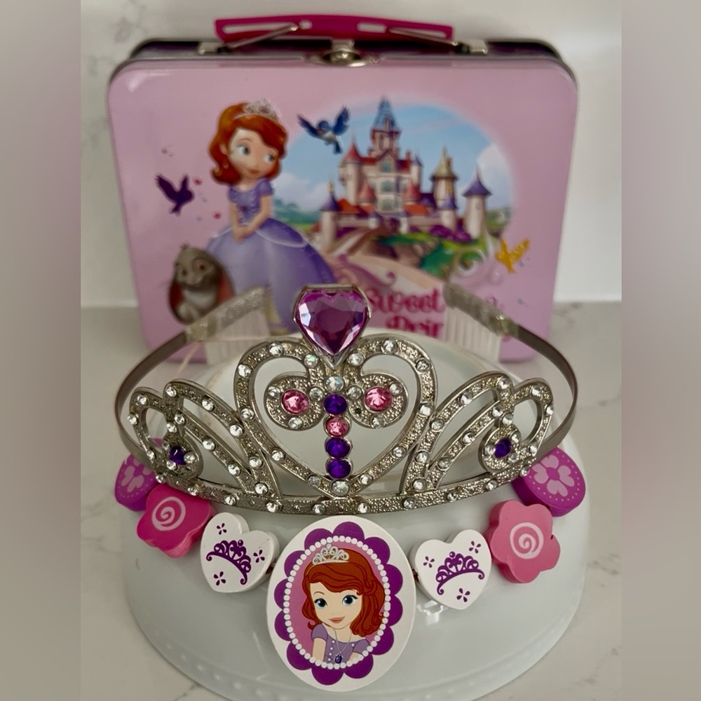 Sofía the First Crown, Necklace & Tin Tote EUC